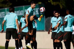 Jelang Portugal vs Luksemburg, Fernando Santos Bersiap Hadapi Malam yang Sulit