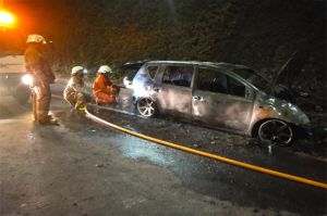 Mobil Terbakar di Pintu Keluar Tol Cilandak, Pengemudi Luka Bakar