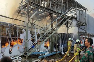 Kebakaran Pasar Kalideres Hanguskan 60 Kios, Kerugian Ditaksir Rp1 Miliar