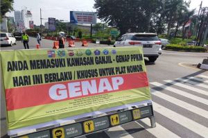 Hari Ini, 13 Titik Jalan Jakarta Resmi Terapkan Sistem Ganjil Genap