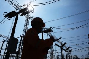 Menteri ESDM Sebut ASEAN Power Grid Dorong Capaian EBT 35% di 2025