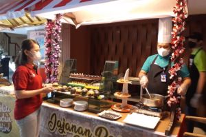 New Years Eve, Aerotel Smile Hotel Usung Street Food Festival
