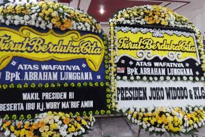 Ratusan Karangan Bunga Mengalir di Kediaman Haji Lulung, Mulai dari Presiden Jokowi hingga Ahok