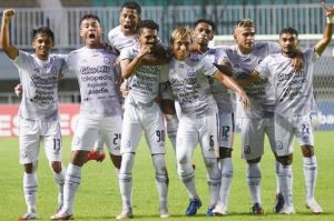 Raffi Ahmad Bersorak Saat Rans Cilegon FC Rebut Tiket Semifinal Liga 2