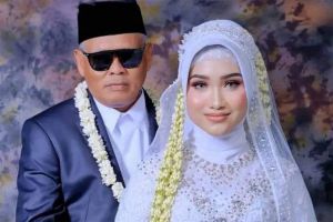Potret Fia Barlanti dan Haji Sondani Liburan Bareng setelah Menikah, Mesra bak ABG