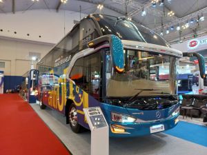 Kupas Tuntas Bus Bangsawan Avante H8 Grand Seigneur Milik Karoseri Tentrem di GIIAS 2022