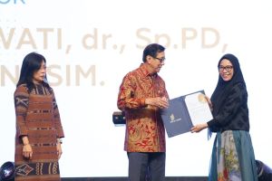 Dr. Purwati, Ahli Stem Cell dari Unair Sabet WIPO Award for Inventor