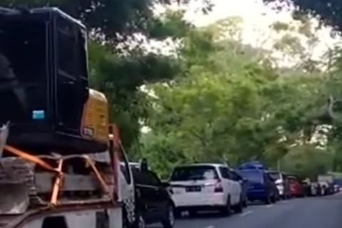 Horor Antrean Kendaraan Pemudik di Gilimanuk Capai 10 Km