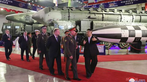 Kunjungi Gudang Senjata, Kim Jong-un Akui Rudal Tempurnya Tak Secanggih Buatan Rusia