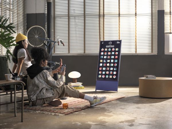 Dijual Rp19 Juta, Samsung The Sero Beri Pengalaman Nonton TV seperti Ponsel