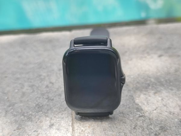 Smartwatch Amazfit GTS 2 Punya Desain Secantik Apple Watch