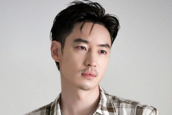 7 Fakta Menarik Aktor Lee Je Hoon Bintang Move To Heaven Dan Taxi Driver Halaman 2 1451