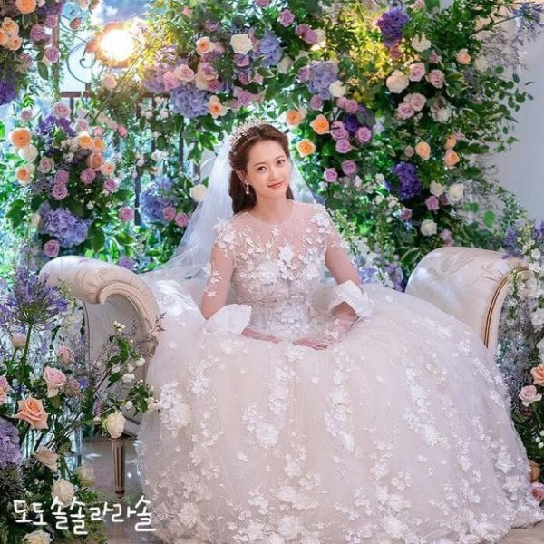 6 Pengantin Drama Korea Supercantik Dari Suzy Hingga Son Ye Jin