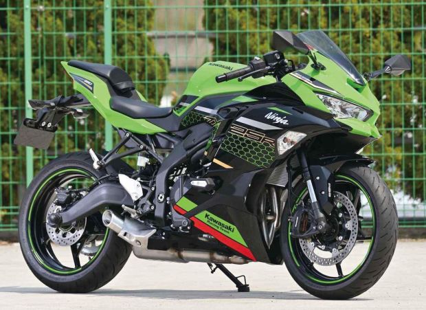 Melebihi Harga Motor  600cc Jangan Harap Kawasaki  Ninja  ZX 
