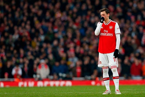 Drama Mesut Oezil Tinggalkan Arsenal
