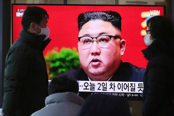 Pakar: Kim Jong-un Coba 'Tantang' Warisan Ayahnya dengan Jabatan Barunya