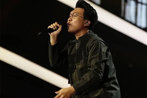 Tutup Indonesian Idol, Kelvin Dinilai Tampil Terlalu Hati-Hati