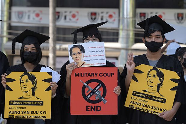 Militer Myanmar Peringatkan Warga Tidak Sembunyikan Demonstran Anti Kudeta
