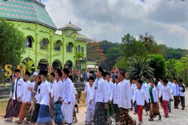 81.813 Pelajar di Kota Padang Akan Mengikuti Pesantren Ramadhan