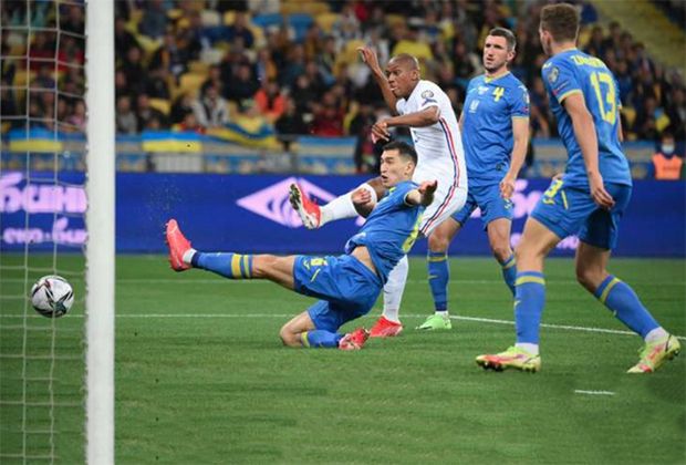 Hasil Kualifikasi Piala Dunia 2022 - Ukraina vs Prancis: Gol Martial Selamatkan Les Bleus