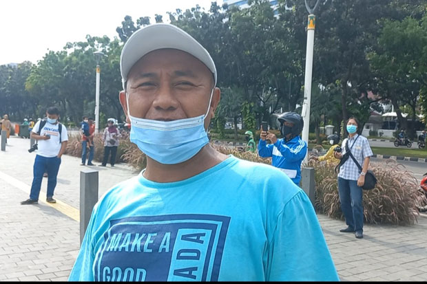 Dari Cinere, Warga Ingin Nonton Atraksi Pesawat Tempur HUT TNI Ke-76 di Monas