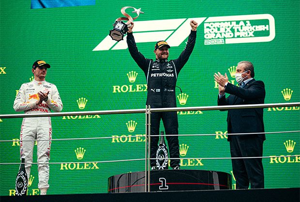 Valtteri Bottas Girang Raih Kemenangan Perdana di Formula 1 2021