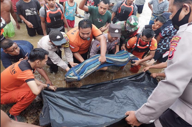 Jasad Gadis Terseret Air Bah di Aceh Tamiang Ditemukan Tim Gabungan di Pinggir Sungai