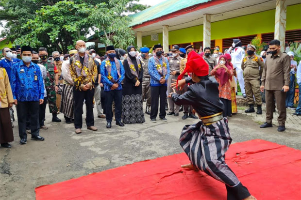 Pegadaian Kanwil VI Makassar Resmikan Sekolah Emas Pertama di Bantaeng