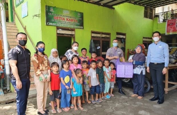 Mercure Makassar Berbagi Kebahagiaan Bersama Anak Yatim Piatu