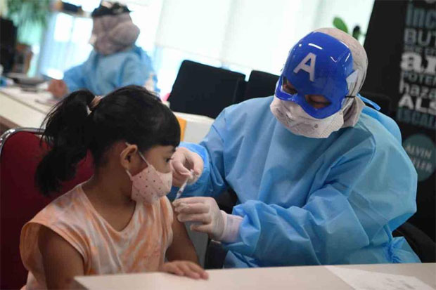 Vaksinasi Anak  6  11 Tahun  di Makassar Dimulai 132 Ribu 