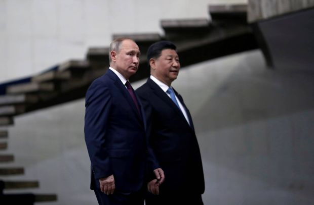 Pejabat AS: China Dapat Mendorong Moskow Kurangi Krisis Ukraina