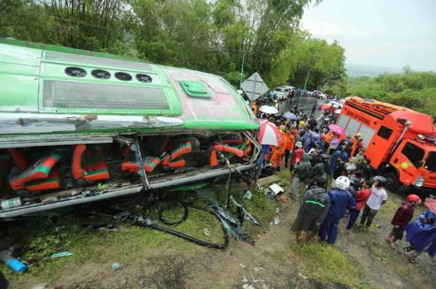 Terungkap! Bus Pariwisata Kecelakaan Maut di Bantul Dibuat Tahun 2011