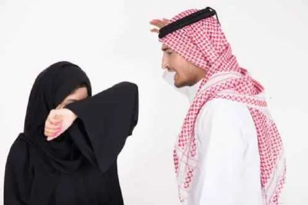 Nasihat Syaikh Abdul Aziz Bin Baz Bagi Istri yang Tidak Diperlakukan dengan Baik oleh Suaminya
