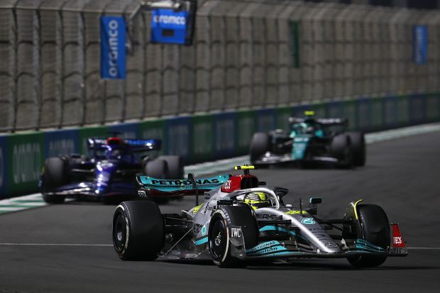 Belum Pernah Menang Selama F1 2022, Lewis Hamilton: Kami Mencoba Lebih Baik