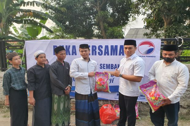 Beri Santunan di Ponpes Darul Ibtida Tangsel, Pemuda Perindo Banten Minta Restu Perjuangan