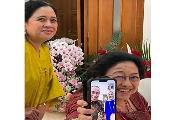 Jokowi Halal Bihalal dengan Megawati Lewat Video Call, Netizen: Bu Puan Bagi THR Dong