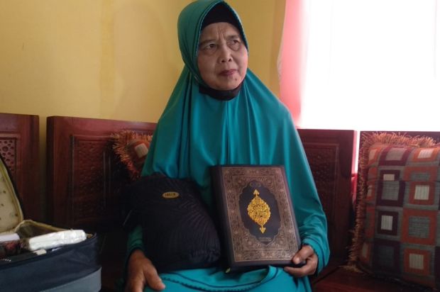 Kisah Tukah, Pembantu Rumah Tangga Menabung 20 Tahun untuk Naik Haji