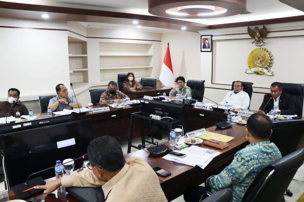 Difasilitasi Ketua DPD RI, Sengkarut Pelabuhan Teluk Lamong Hasilkan 4 Poin Kesepakatan