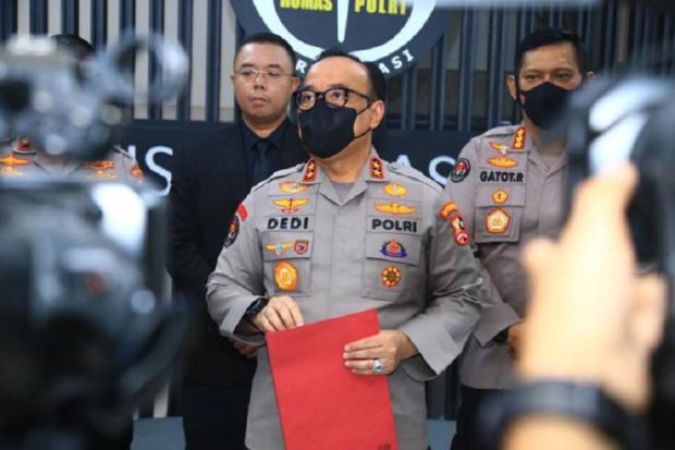 BREAKING NEWS! Karo Paminal dan Kapolres Jaksel Dinonaktifkan Buntut Kasus Brigadir J