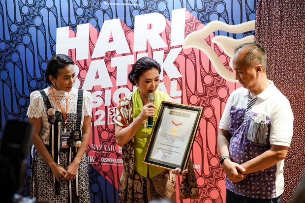 Hari Batik Nasional 2022, YBI Ajak Sebarkan Kabar Baik Melalui Batik