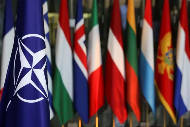 Presiden 9 Negara NATO Kutuk Aksi Rusia Caplok Wilayah Ukraina