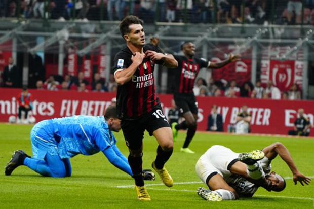 Hasil AC Milan vs Juventus: Rossoneri Hancurkan si Nyonya Tua, Posisi Allegri Terancam