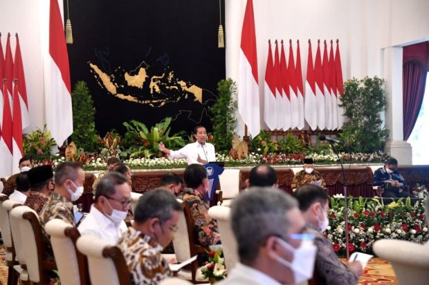 Hadapi Badai Krisis Ekonomi, Jokowi Minta Para Menteri Bersiap untuk Skenario Terburuk