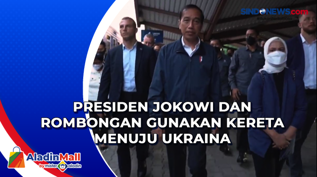 Presiden Jokowi dan Rombongan Gunakan Kereta Menuju....