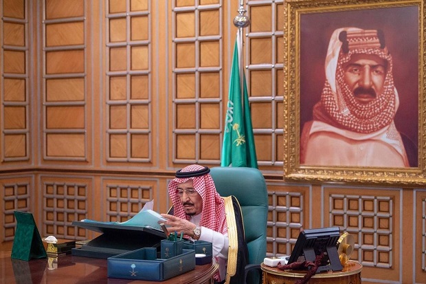Raja Salman: Menyakitkan, Menyambut Ramadhan tanpa Salat di Masjid