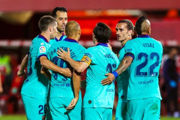 Babak I Mallorca vs Barcelona: Gol Cepat Vidal