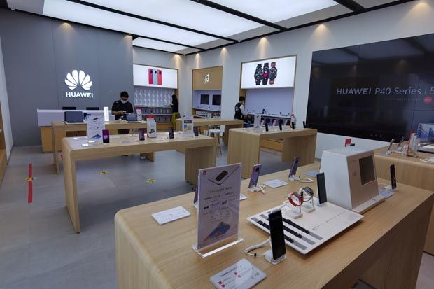 Lebih Dekat ke Konsumen, Huawei High-end Experience Store Hadir di Serpong