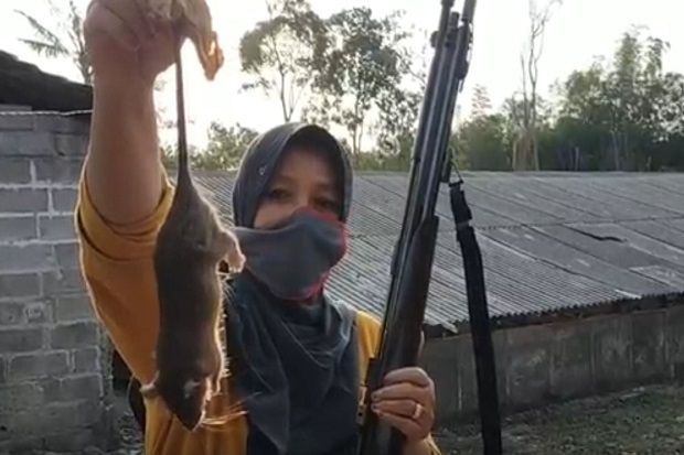 HUT Bhayangkara, Polisi dan Warga Berburu Hama Tikus
