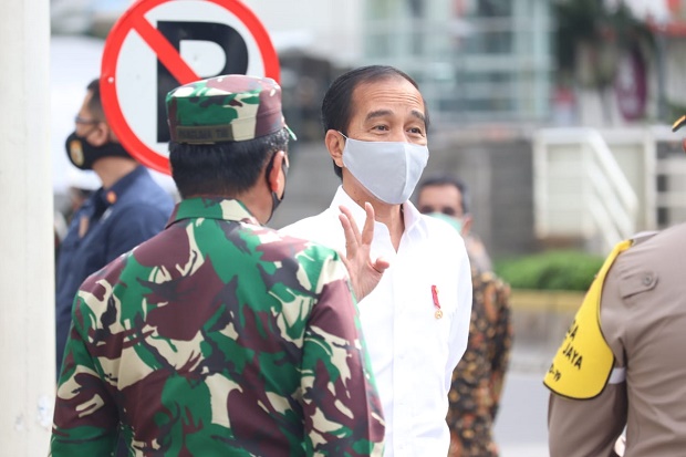 Soroti Kinerja Menteri, Jokowi: Tak Ada Progres Signifikan