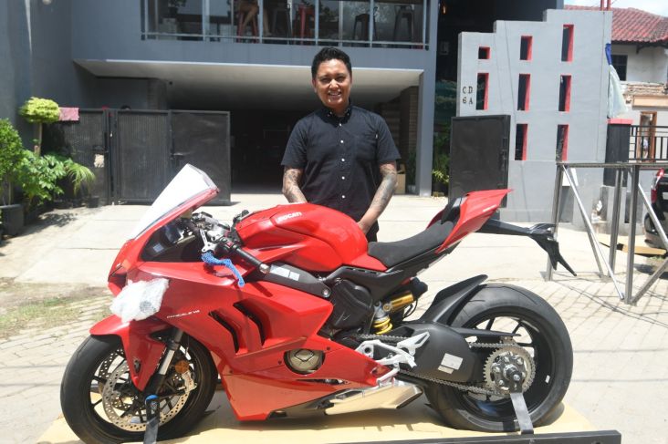 Pemilik Pertama Ducati Panigale V4 di Indonesia Pamerkan Motor Ber-DNA MotoGP